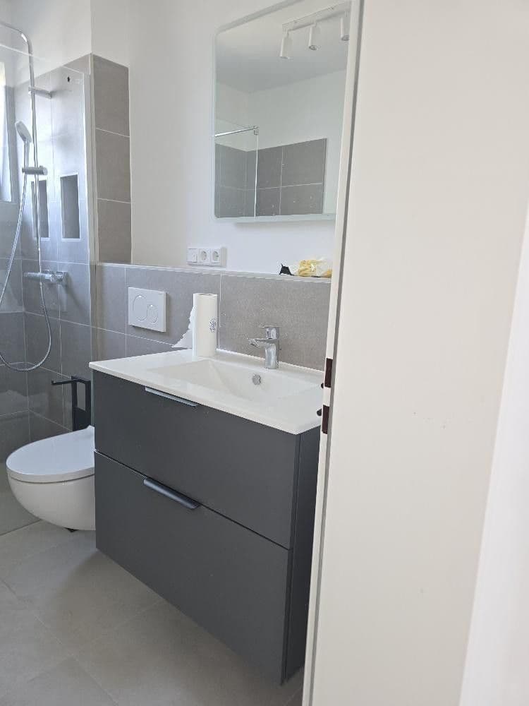 Pronájem bytu 4+1 133 m², Sulzbacher Str. 7a, Eschborn, Hessen Pronájem bytu 4+1 133 m², Sulzbacher Str. 7a, Eschborn, Hessen