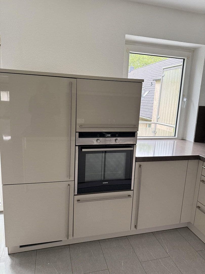 Pronájem bytu 2+kk 56 m², Essen, Severní Porýní-Vestfálsko Pronájem bytu 2+kk 56 m², Essen, Severní Porýní-Vestfálsko