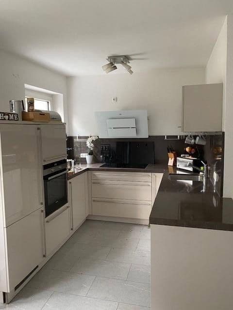 Pronájem bytu 2+kk 56 m², Essen, Severní Porýní-Vestfálsko Pronájem bytu 2+kk 56 m², Essen, Severní Porýní-Vestfálsko