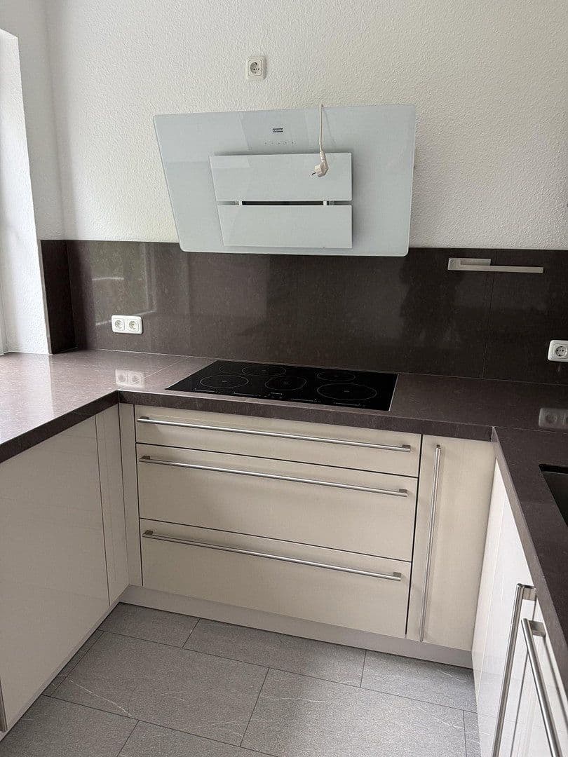 Pronájem bytu 2+kk 56 m², Essen, Severní Porýní-Vestfálsko Pronájem bytu 2+kk 56 m², Essen, Severní Porýní-Vestfálsko