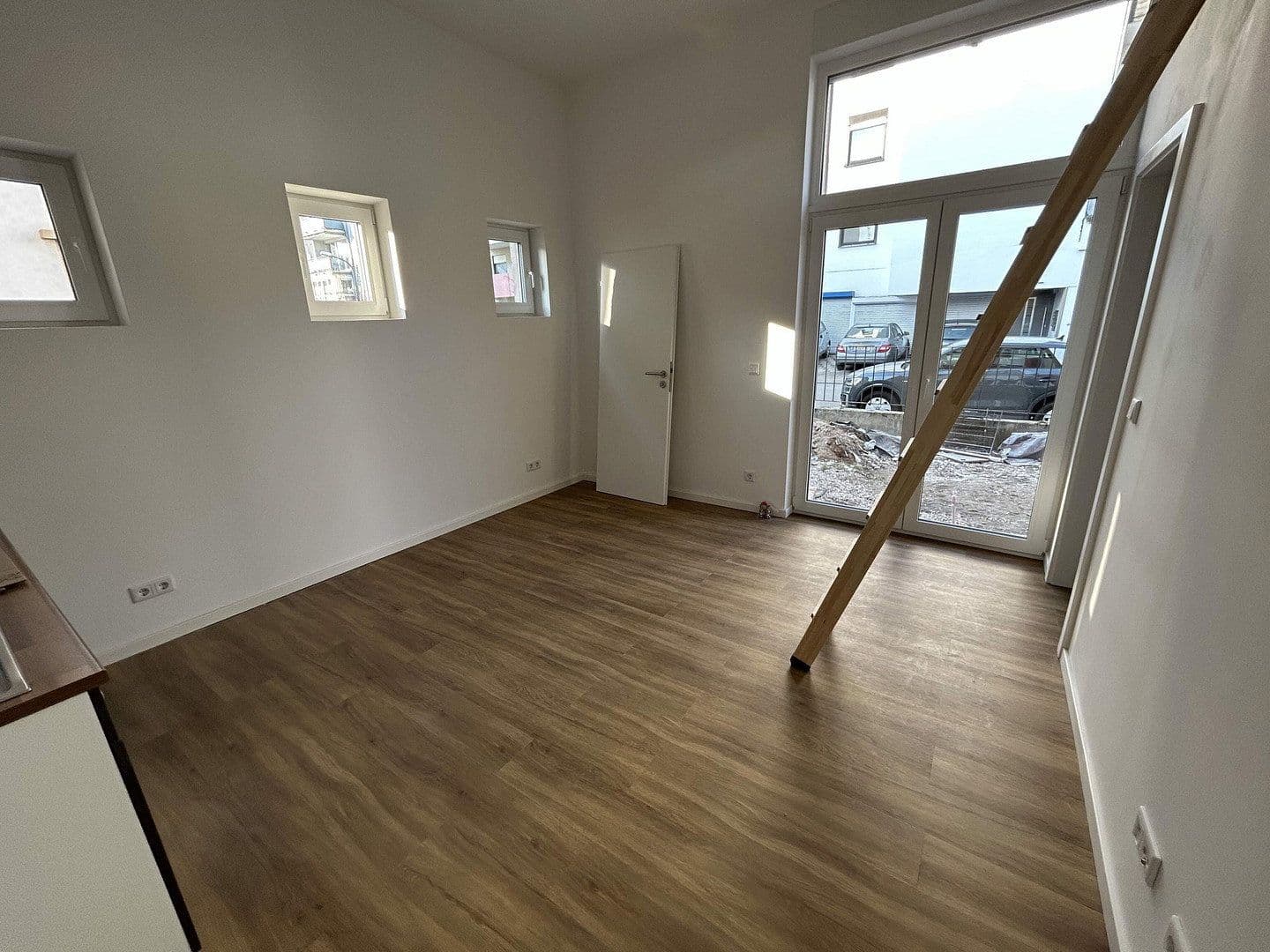 Pronájem bytu 1+1 18 m², Diemersteinstraße 1, Ludwigshafen am Rhein, Porýní-Falc Pronájem bytu 1+1 18 m², Diemersteinstraße 1, Ludwigshafen am Rhein, Porýní-Falc