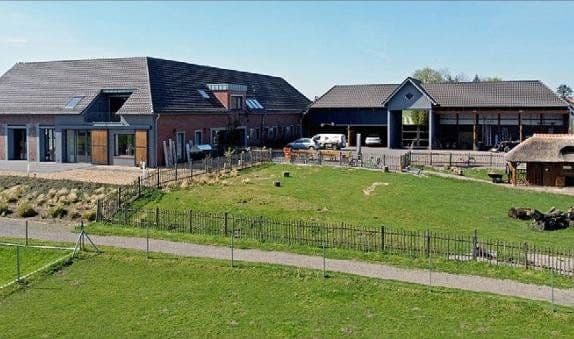 Prodej domu 703 m², pozemek 41.670 m², Niederkrüchten, Severní Porýní-Vestfálsko Prodej domu 703 m², pozemek 41.670 m², Niederkrüchten, Severní Porýní-Vestfálsko