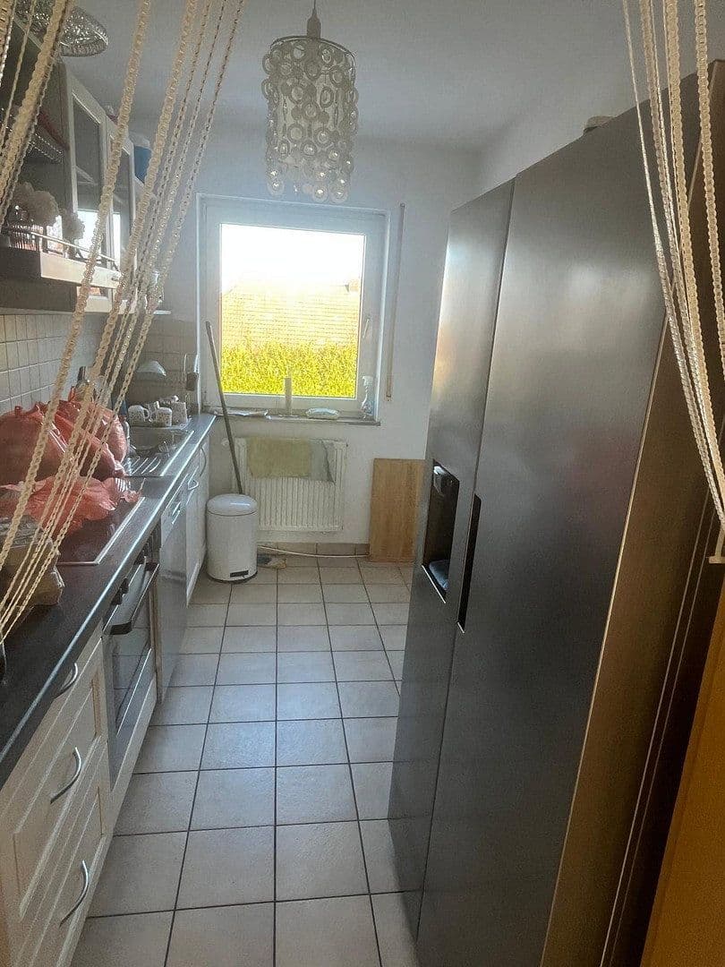 Pronájem bytu 3+1 85 m², Am Vogelsang 11a, Bornheim, Porýní-Falc Pronájem bytu 3+1 85 m², Am Vogelsang 11a, Bornheim, Porýní-Falc