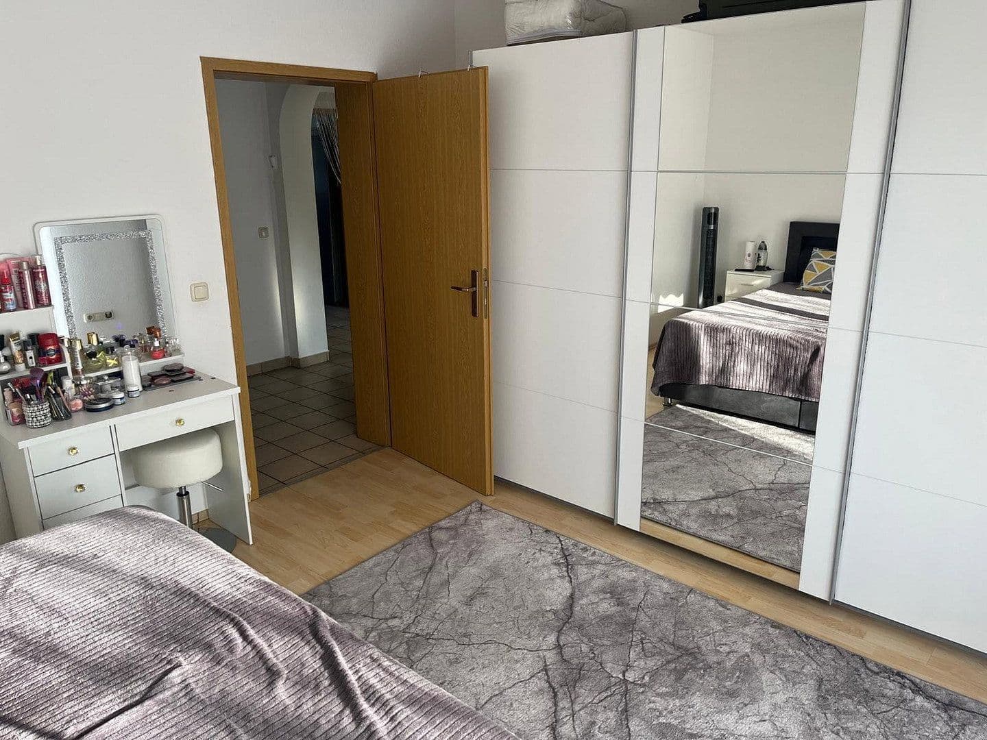 Pronájem bytu 3+1 85 m², Am Vogelsang 11a, Bornheim, Porýní-Falc Pronájem bytu 3+1 85 m², Am Vogelsang 11a, Bornheim, Porýní-Falc