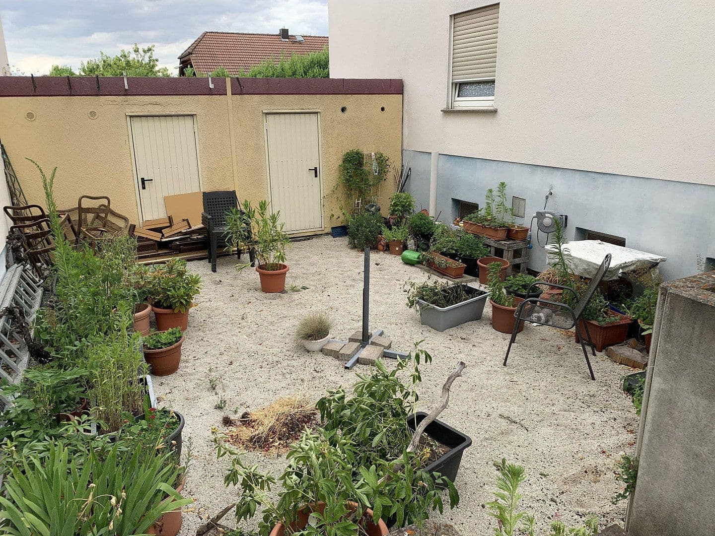 Pronájem bytu 3+1 85 m², Am Vogelsang 11a, Bornheim, Porýní-Falc Pronájem bytu 3+1 85 m², Am Vogelsang 11a, Bornheim, Porýní-Falc