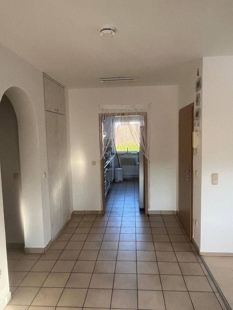 Pronájem bytu 3+1 85 m², Am Vogelsang 11a, Bornheim, Porýní-Falc Pronájem bytu 3+1 85 m², Am Vogelsang 11a, Bornheim, Porýní-Falc