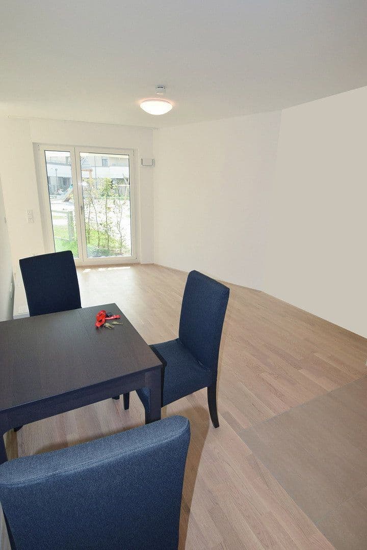 Pronájem bytu 2+1 47 m², Aubing Colmdorfstraße, Aubing München, Bavorsko Pronájem bytu 2+1 47 m², Aubing Colmdorfstraße, Aubing München, Bavorsko