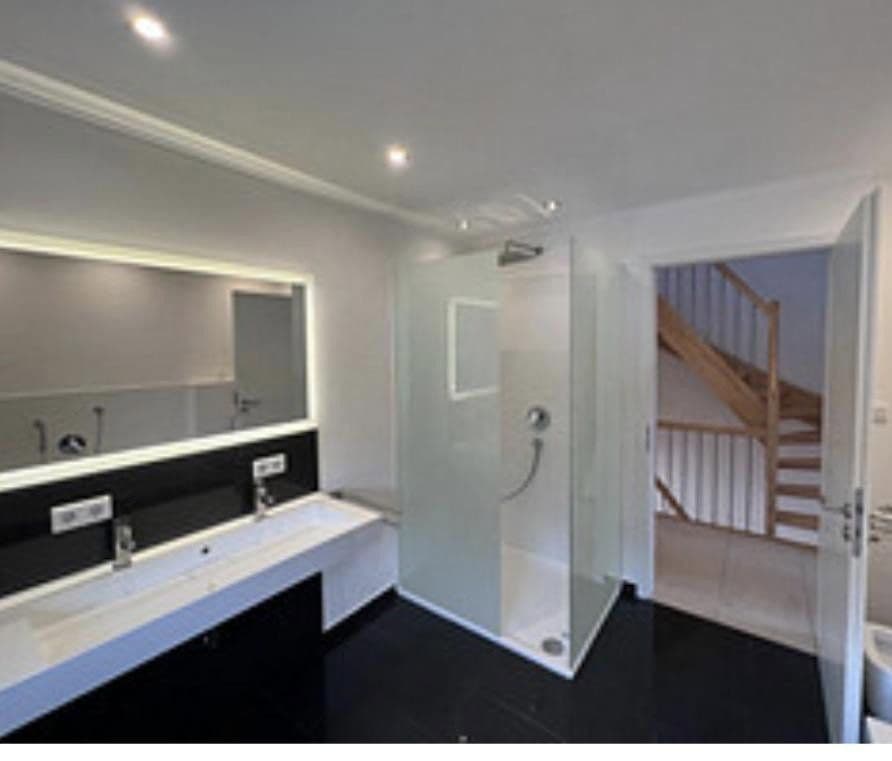 Prodej domu 142 m², pozemek 229 m², Germering, Bavorsko Prodej domu 142 m², pozemek 229 m², Germering, Bavorsko