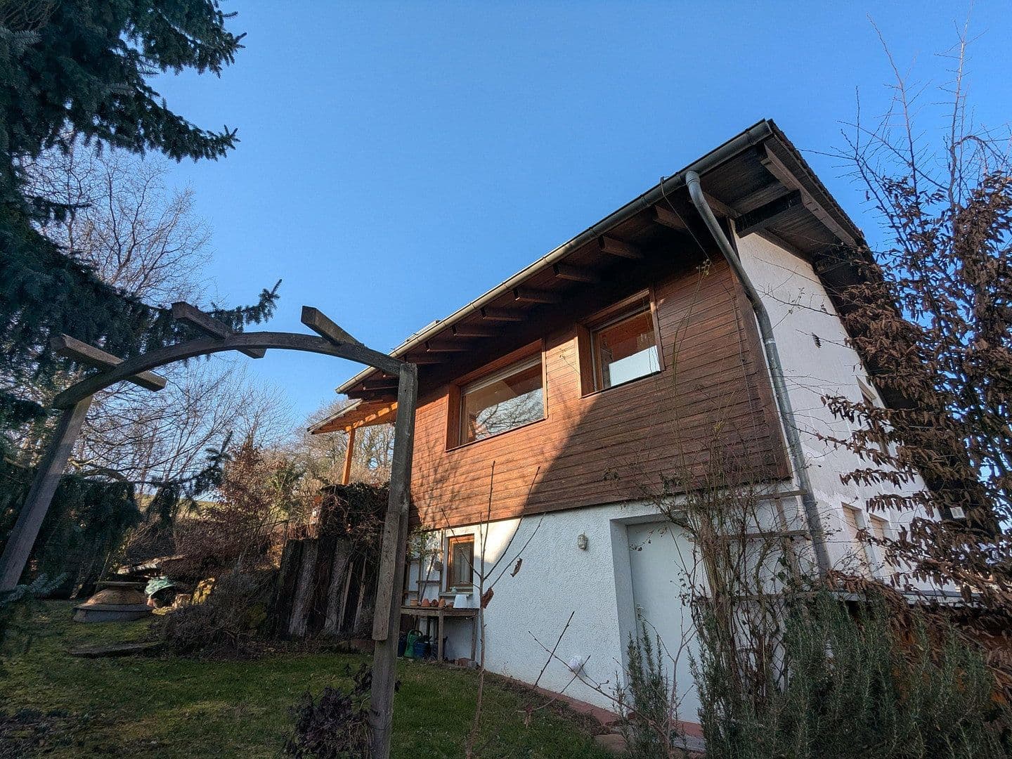 Prodej domu 143 m², pozemek 389 m², Seeheim-Jugenheim, Hessen Prodej domu 143 m², pozemek 389 m², Seeheim-Jugenheim, Hessen