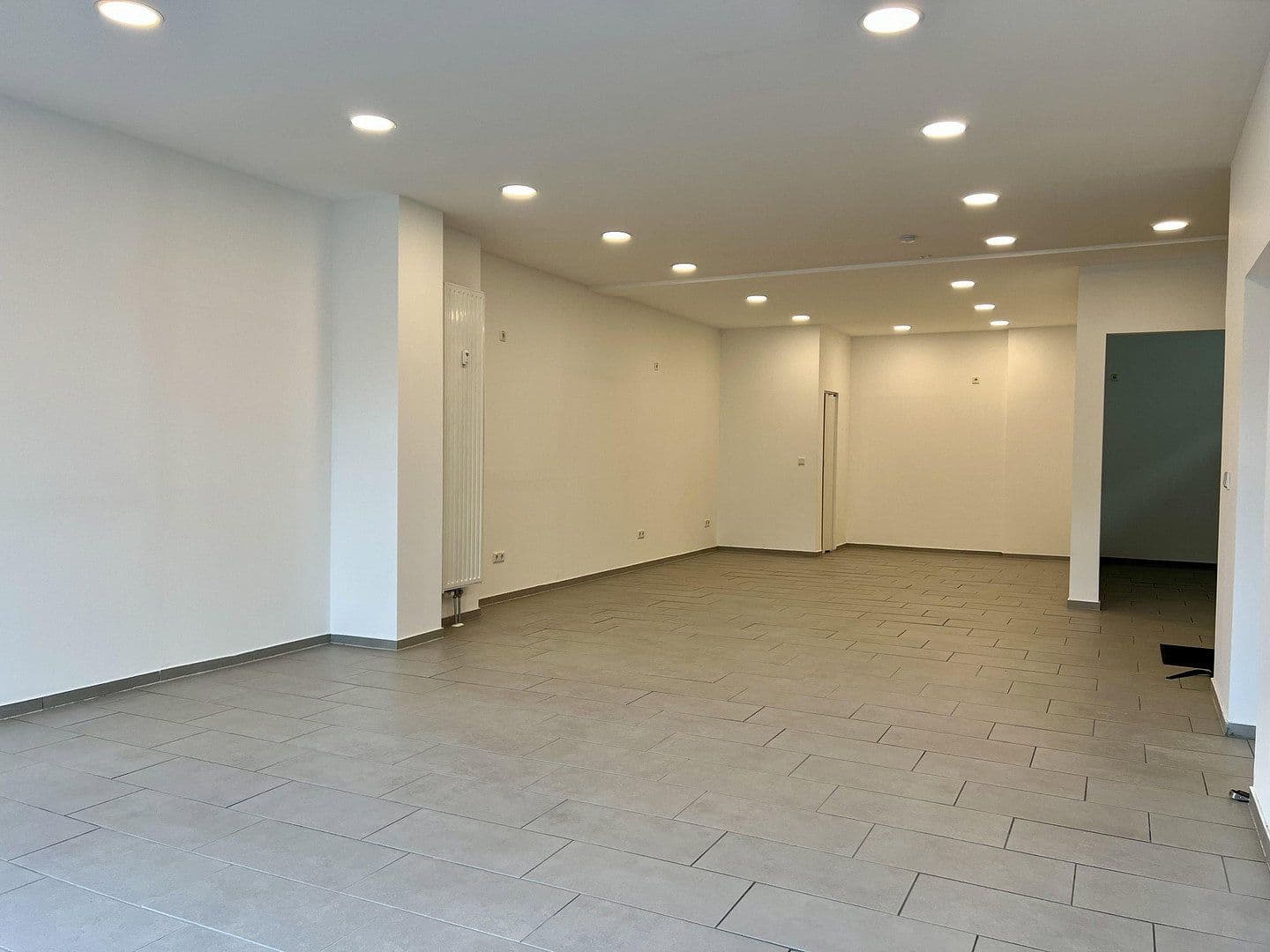 Pronájem nebytového prostoru 100 m², Doelenstraße 4-6, Wesel, Severní Porýní-Vestfálsko Pronájem nebytového prostoru 100 m², Doelenstraße 4-6, Wesel, Severní Porýní-Vestfálsko