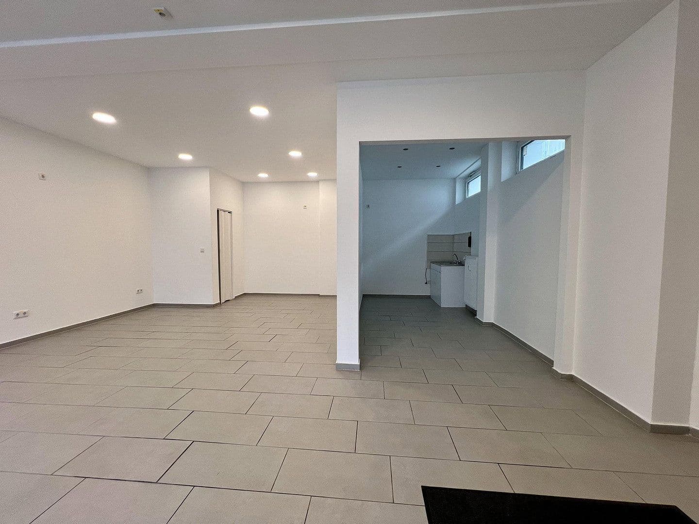 Pronájem nebytového prostoru 100 m², Doelenstraße 4-6, Wesel, Severní Porýní-Vestfálsko Pronájem nebytového prostoru 100 m², Doelenstraße 4-6, Wesel, Severní Porýní-Vestfálsko