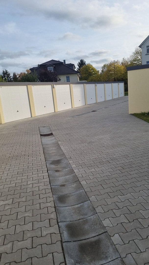 Pronájem garáže 16 m², Bruchstraße, Lehrte, Dolní Sasko Pronájem garáže 16 m², Bruchstraße, Lehrte, Dolní Sasko