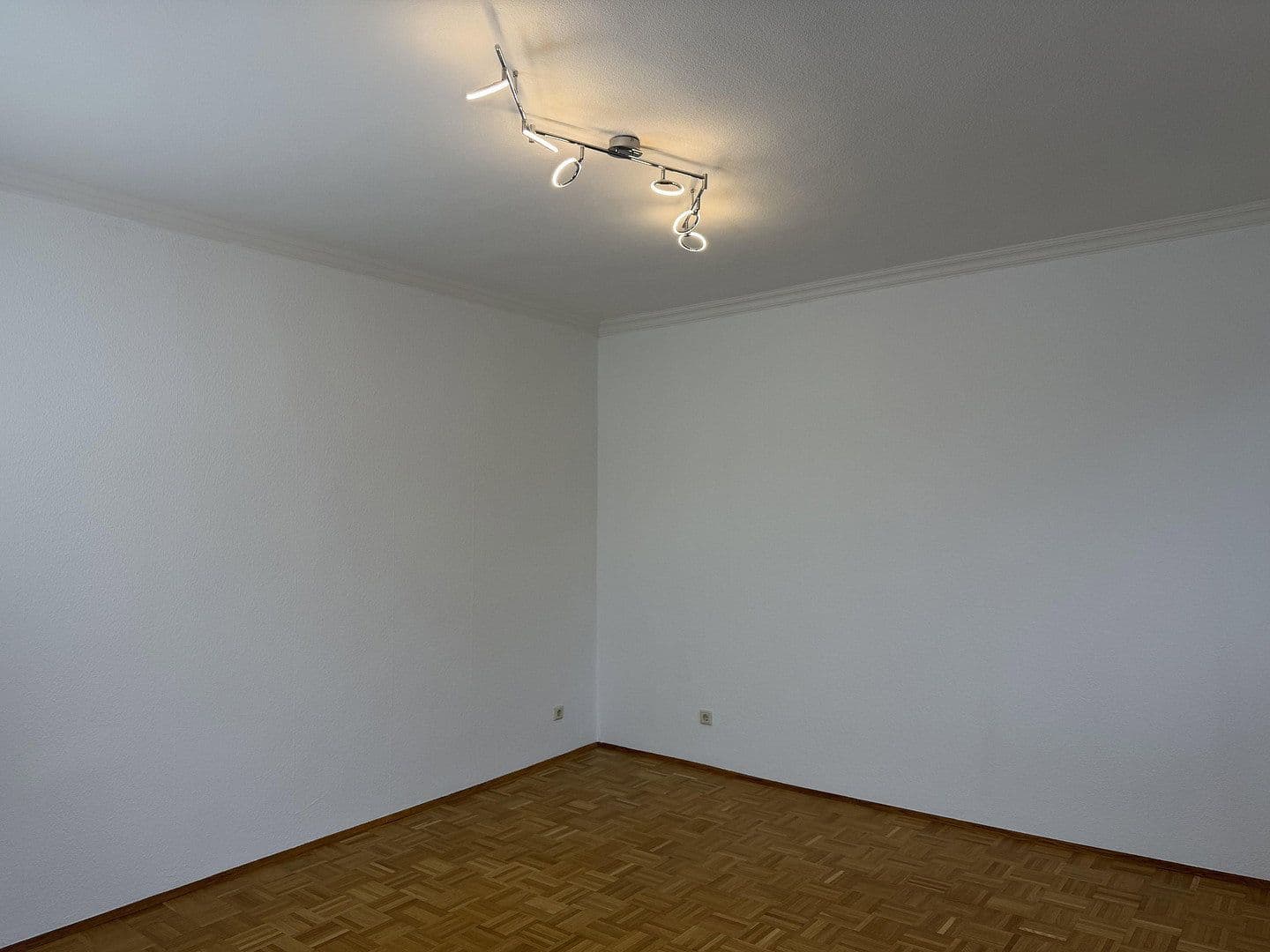 Pronájem bytu 3+1 83 m², Rheinbach, Severní Porýní-Vestfálsko Pronájem bytu 3+1 83 m², Rheinbach, Severní Porýní-Vestfálsko
