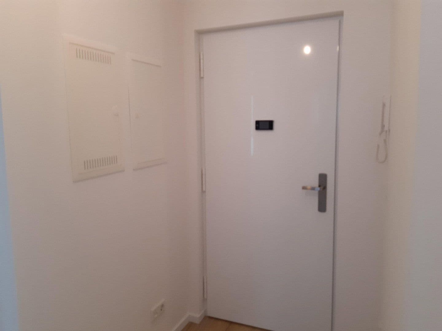 Prodej bytu 3+1 82 m², Erftstadt, Severní Porýní-Vestfálsko Prodej bytu 3+1 82 m², Erftstadt, Severní Porýní-Vestfálsko