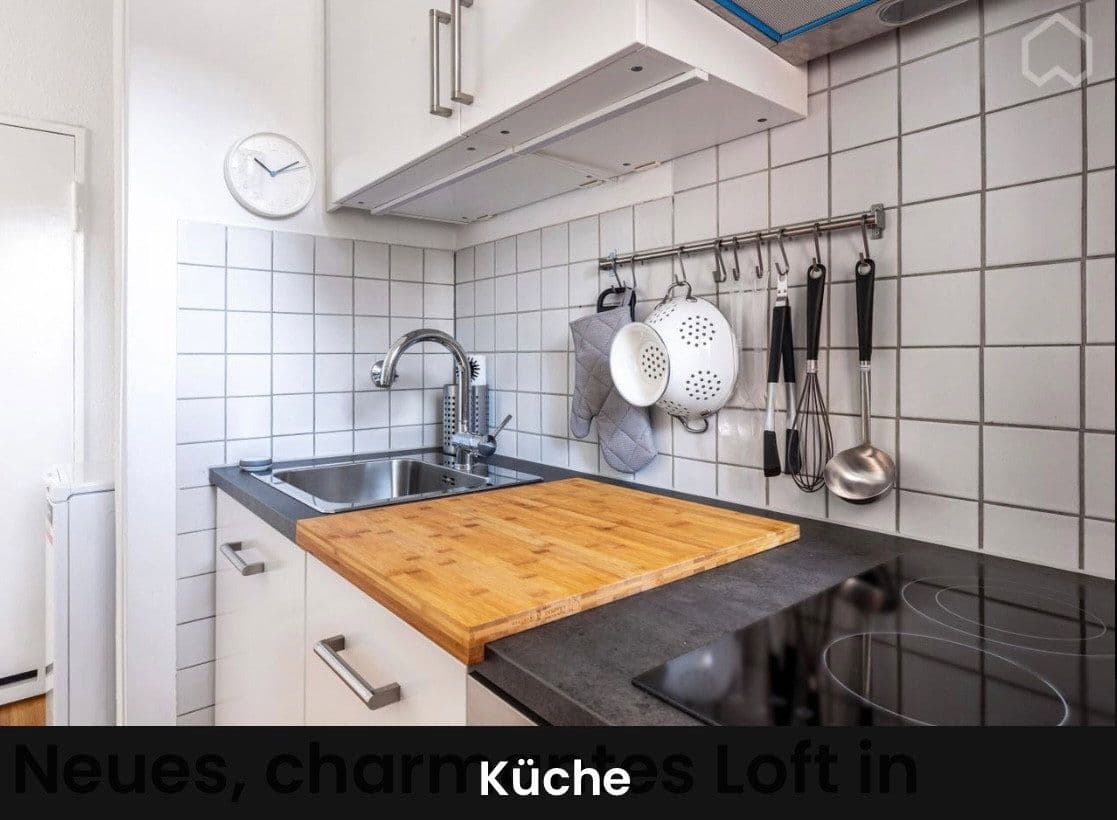 Pronájem bytu 1+1 39 m², Franklinstraße 16, Berlin, Berlín Pronájem bytu 1+1 39 m², Franklinstraße 16, Berlin, Berlín