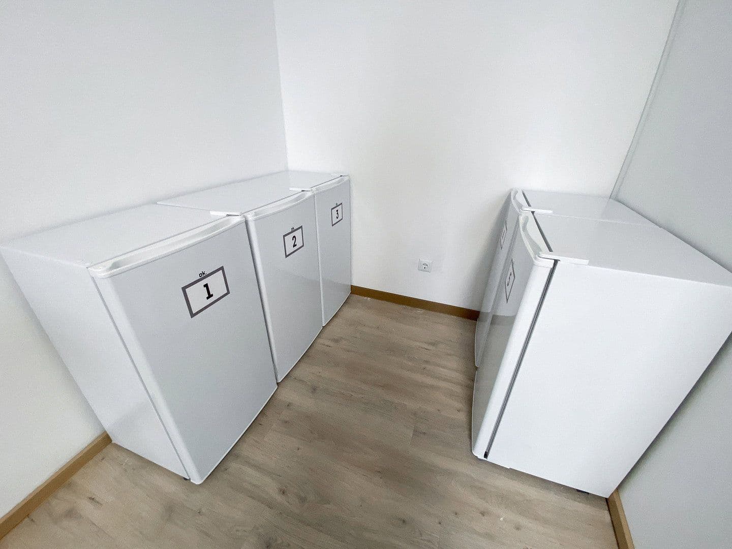 Pronájem bytu 25 m², Neben dem Mühlweg 10, Bischofsheim, Hessen Pronájem bytu 25 m², Neben dem Mühlweg 10, Bischofsheim, Hessen
