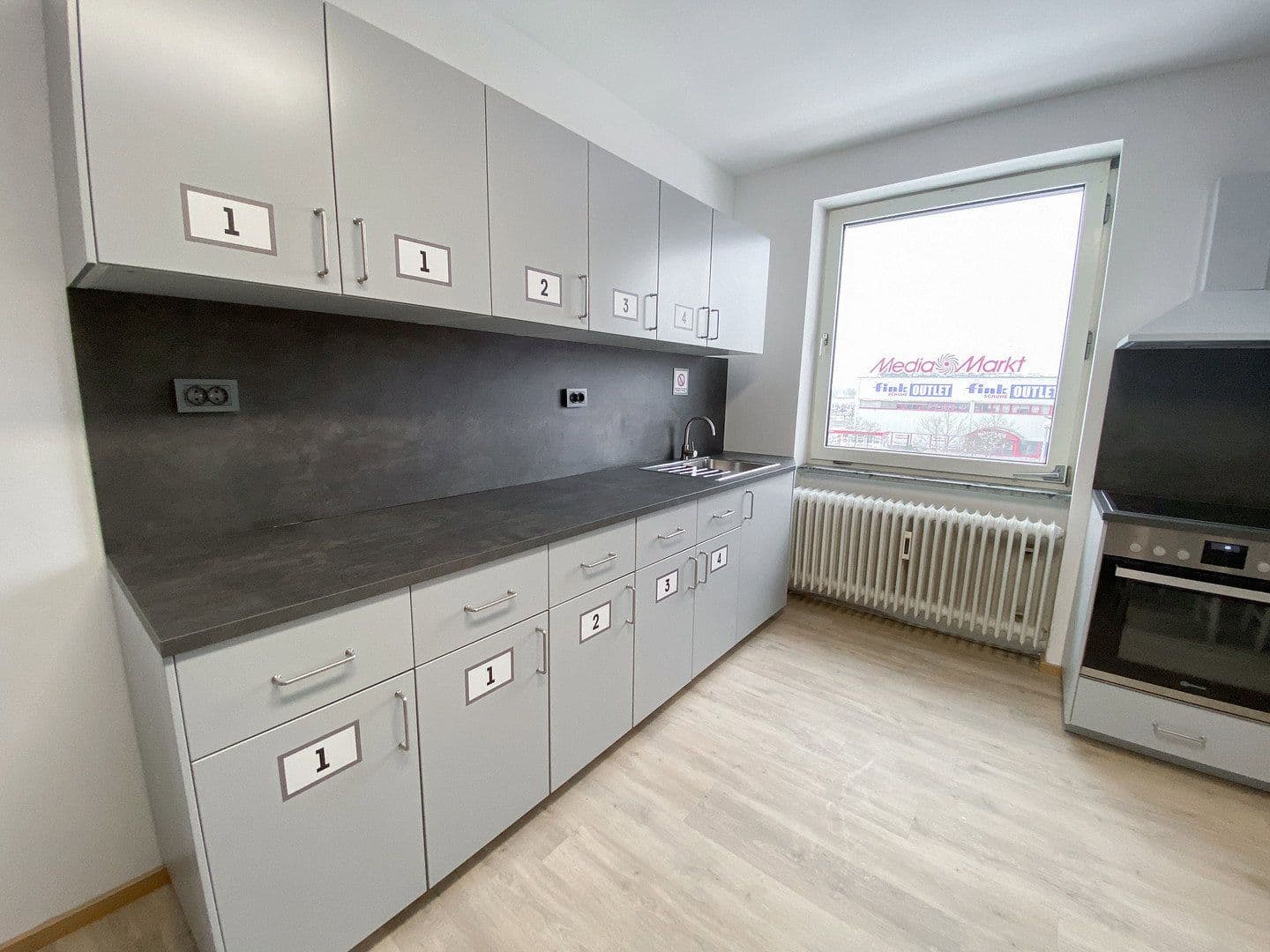 Pronájem bytu 25 m², Neben dem Mühlweg 10, Bischofsheim, Hessen Pronájem bytu 25 m², Neben dem Mühlweg 10, Bischofsheim, Hessen