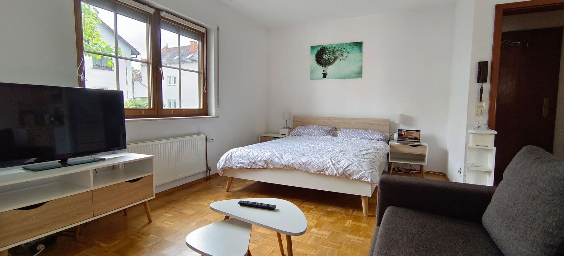 Pronájem bytu 1+1 34 m², Steinbach (Taunus), Hessen Pronájem bytu 1+1 34 m², Steinbach (Taunus), Hessen