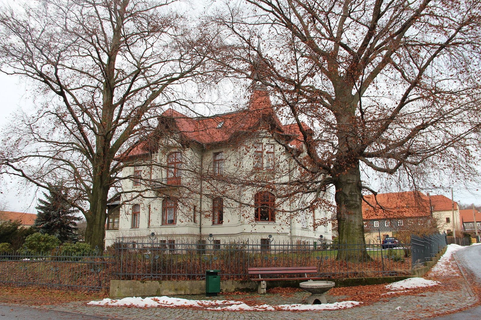 Prodej domu 625 m², pozemek 2.035 m², Kottmar, Sasko Prodej domu 625 m², pozemek 2.035 m², Kottmar, Sasko