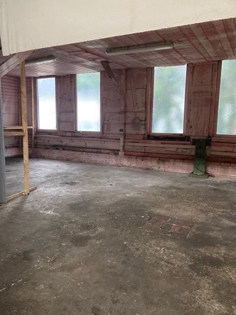 Pronájem nebytového prostoru 372 m², Reinshagener Str., Remscheid, Severní Porýní-Vestfálsko Pronájem nebytového prostoru 372 m², Reinshagener Str., Remscheid, Severní Porýní-Vestfálsko