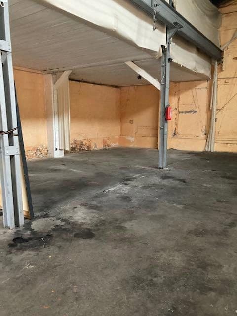 Pronájem nebytového prostoru 372 m², Reinshagener Str., Remscheid, Severní Porýní-Vestfálsko Pronájem nebytového prostoru 372 m², Reinshagener Str., Remscheid, Severní Porýní-Vestfálsko