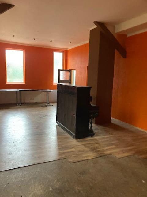 Pronájem nebytového prostoru 372 m², Reinshagener Str., Remscheid, Severní Porýní-Vestfálsko Pronájem nebytového prostoru 372 m², Reinshagener Str., Remscheid, Severní Porýní-Vestfálsko
