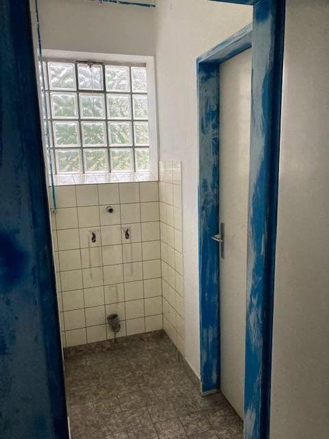 Pronájem nebytového prostoru 372 m², Reinshagener Str., Remscheid, Severní Porýní-Vestfálsko Pronájem nebytového prostoru 372 m², Reinshagener Str., Remscheid, Severní Porýní-Vestfálsko