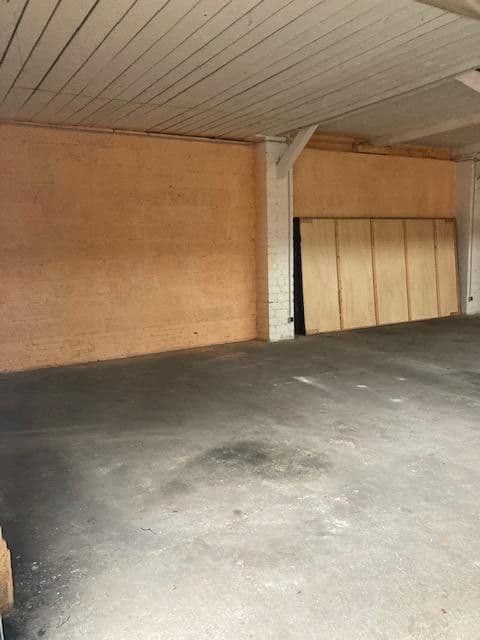 Pronájem nebytového prostoru 372 m², Reinshagener Str., Remscheid, Severní Porýní-Vestfálsko Pronájem nebytového prostoru 372 m², Reinshagener Str., Remscheid, Severní Porýní-Vestfálsko