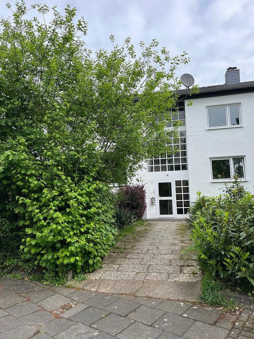 Pronájem bytu 3+1 73 m², Bergisch Gladbach, Severní Porýní-Vestfálsko Pronájem bytu 3+1 73 m², Bergisch Gladbach, Severní Porýní-Vestfálsko