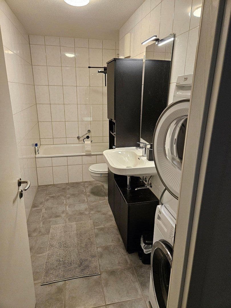 Pronájem bytu 3+kk 62 m², Frankfurt am Main, Hessen Pronájem bytu 3+kk 62 m², Frankfurt am Main, Hessen