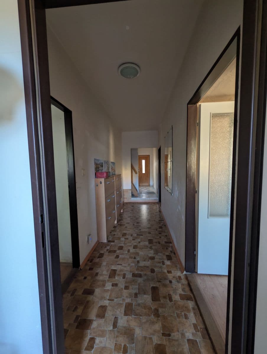 Pronájem domu 100 m², pozemek 247 m², V Poustkách, Mratín, Středočeský kraj Pronájem domu 100 m², pozemek 247 m², V Poustkách, Mratín, Středočeský kraj
