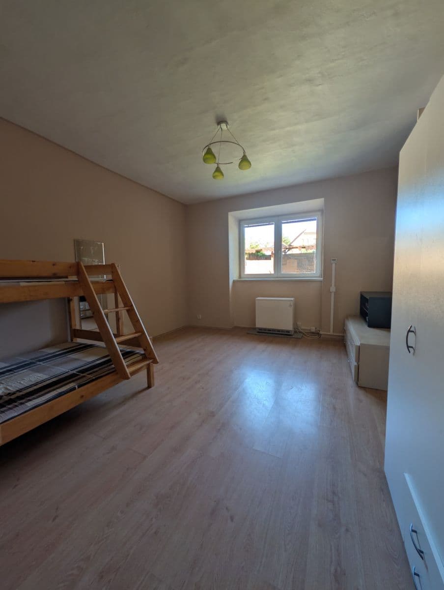 Pronájem domu 100 m², pozemek 247 m², V Poustkách, Mratín, Středočeský kraj Pronájem domu 100 m², pozemek 247 m², V Poustkách, Mratín, Středočeský kraj