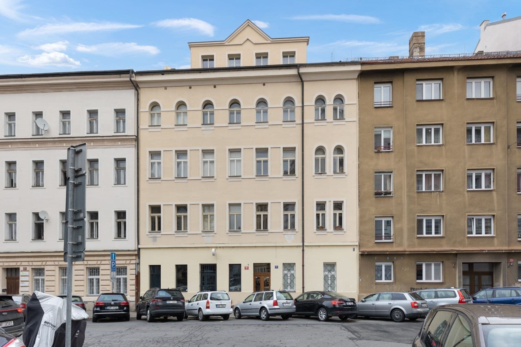 Pronájem bytu 3+1 80 m², Kamenická, Praha, Praha Pronájem bytu 3+1 80 m², Kamenická, Praha, Praha