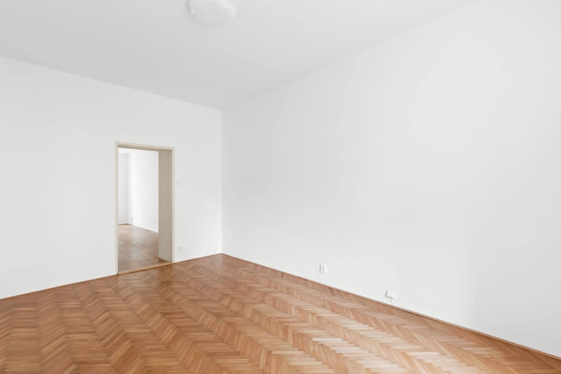 Pronájem bytu 3+1 80 m², Kamenická, Praha, Praha Pronájem bytu 3+1 80 m², Kamenická, Praha, Praha