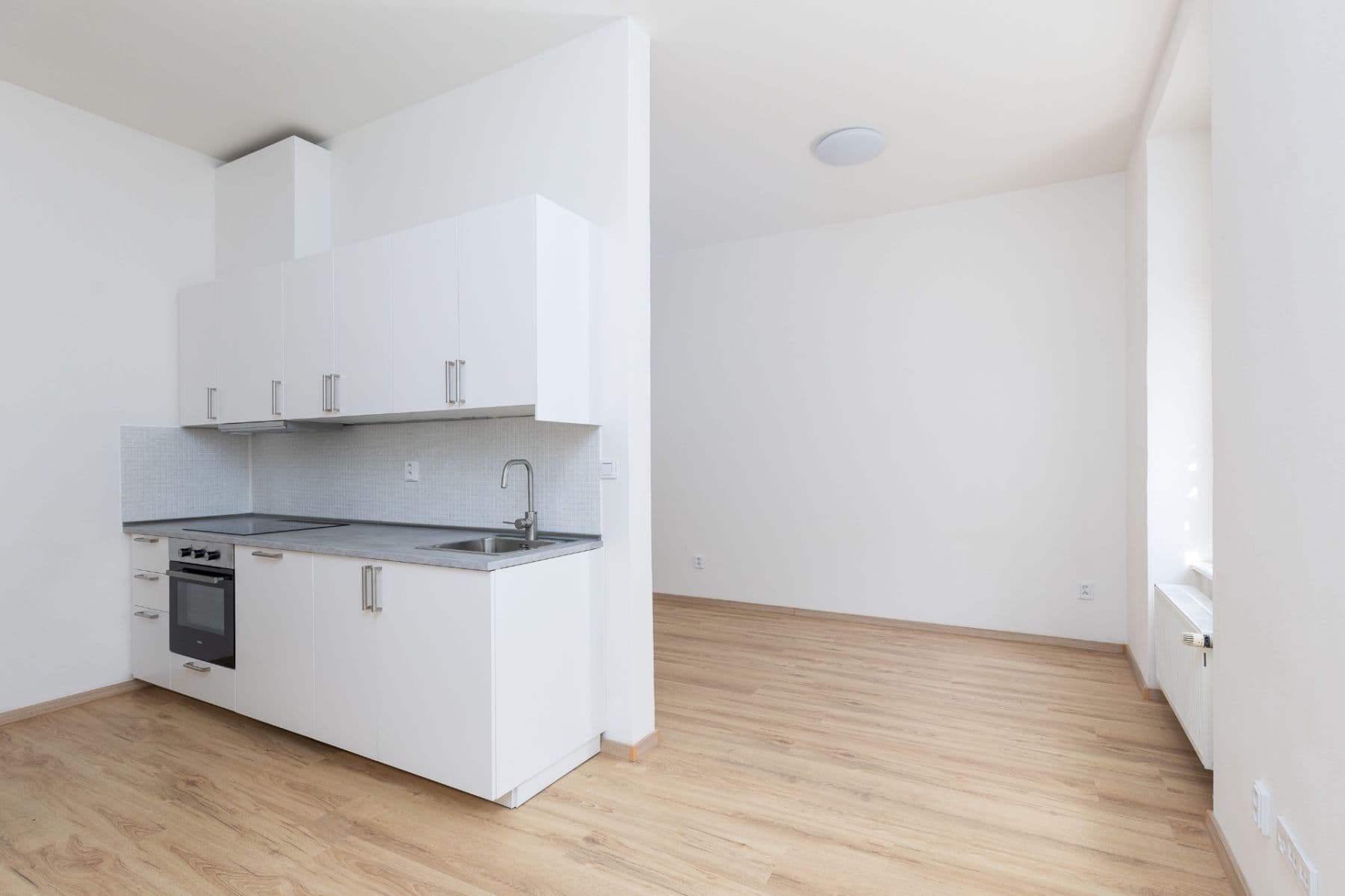Pronájem bytu 1+kk 33 m², Františka Kadlece, Praha, Praha Pronájem bytu 1+kk 33 m², Františka Kadlece, Praha, Praha