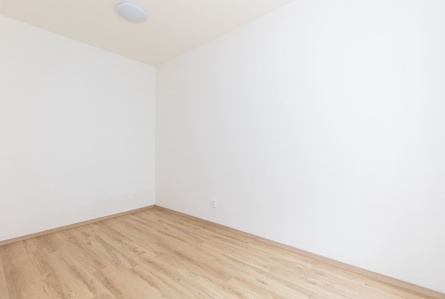 Pronájem bytu 1+kk 33 m², Františka Kadlece, Praha, Praha Pronájem bytu 1+kk 33 m², Františka Kadlece, Praha, Praha