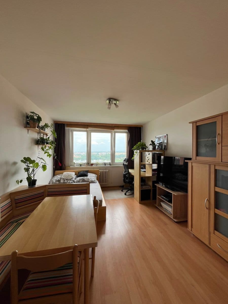 Prodej bytu 1+kk 27 m², Hlavatého, Praha, Praha Prodej bytu 1+kk 27 m², Hlavatého, Praha, Praha