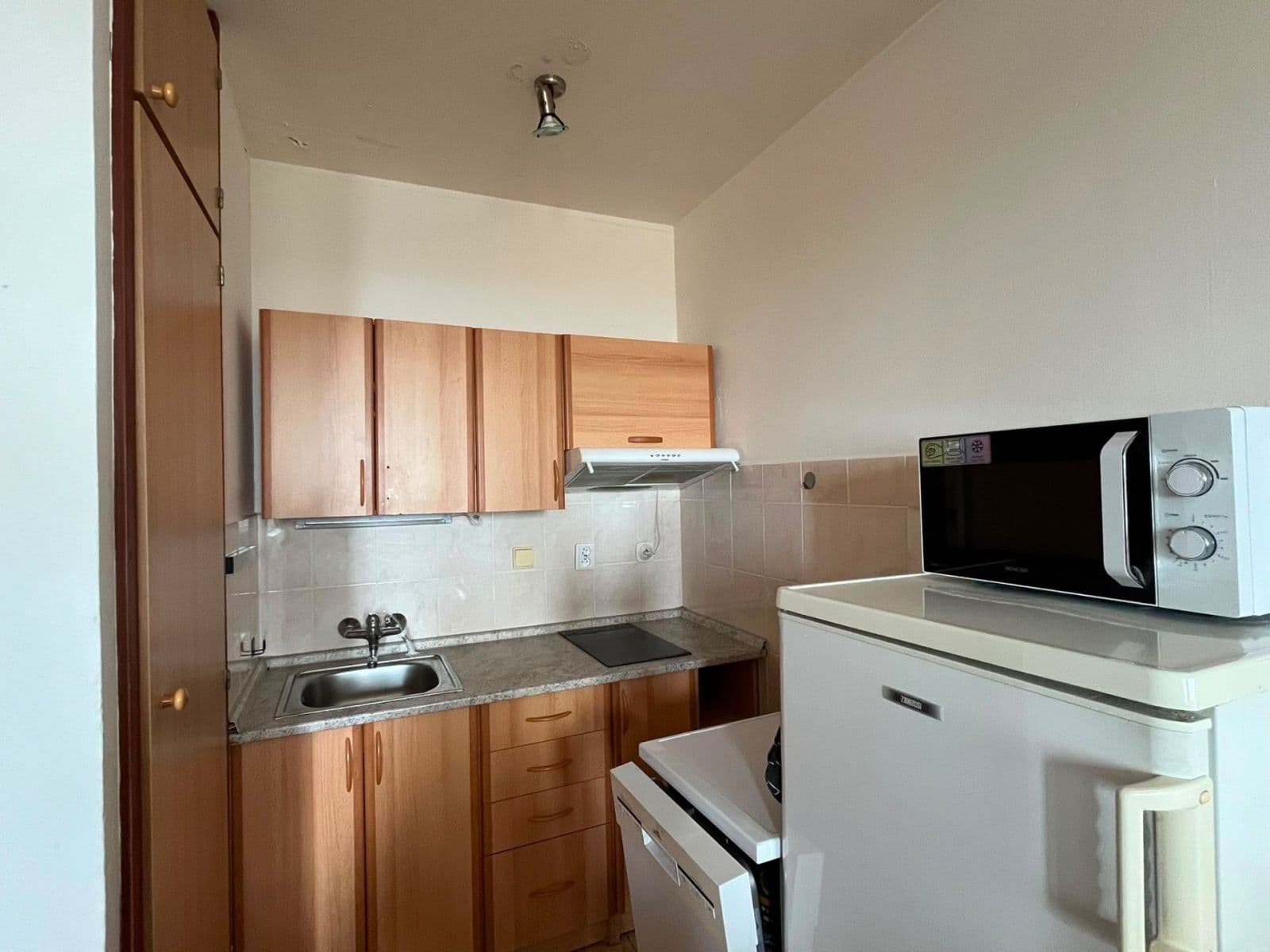 Prodej bytu 1+kk 27 m², Hlavatého, Praha, Praha Prodej bytu 1+kk 27 m², Hlavatého, Praha, Praha