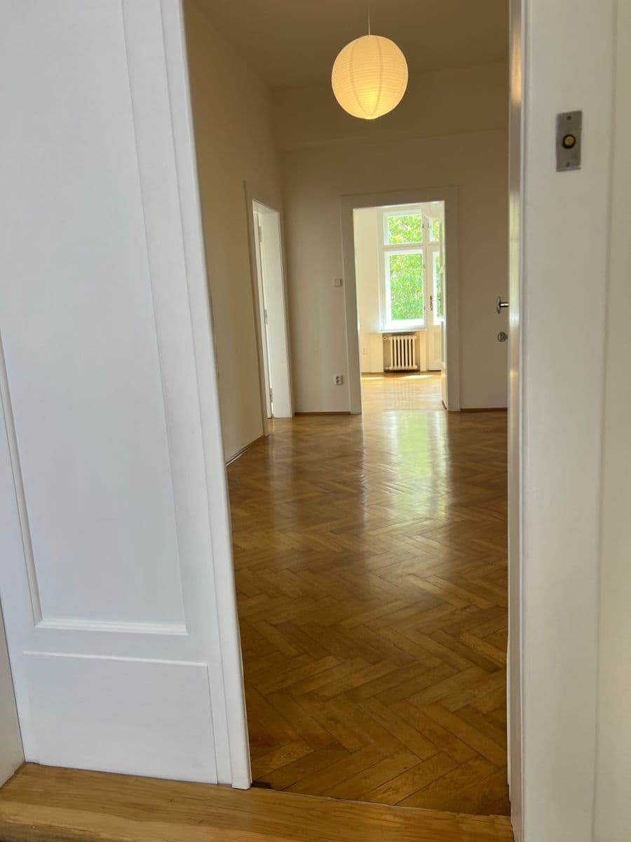 Pronájem bytu 5+1 150 m², Šárecká, Praha, Praha Pronájem bytu 5+1 150 m², Šárecká, Praha, Praha