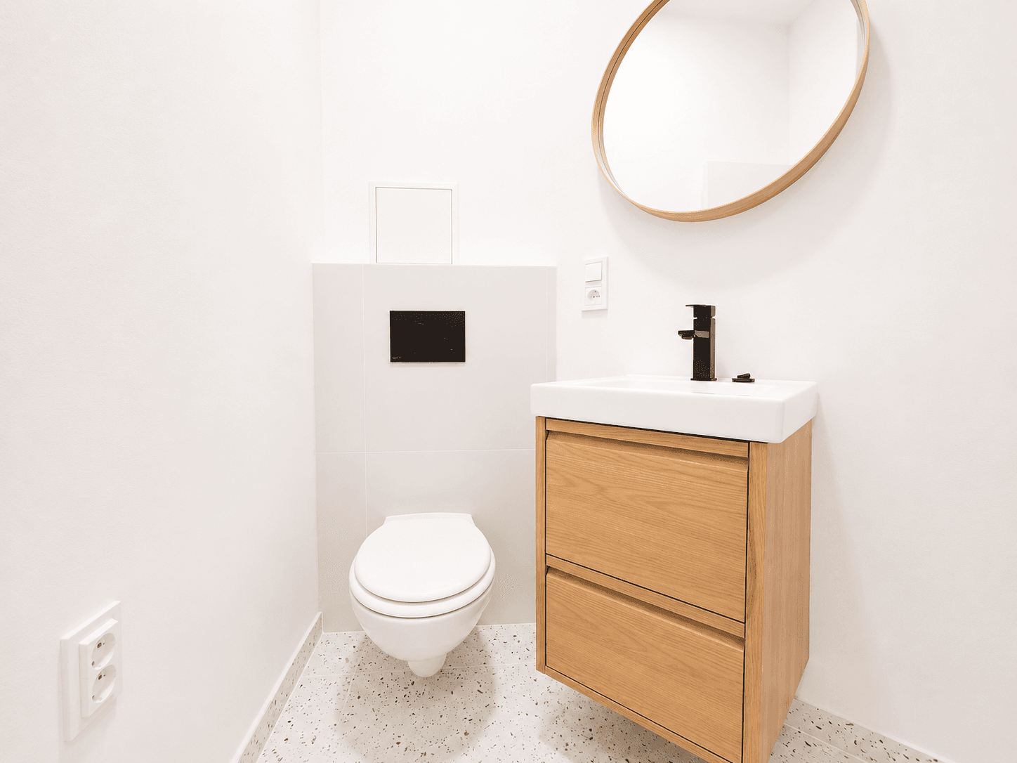 Prodej bytu 2+kk 39 m², Hartigova, Praha, Praha Prodej bytu 2+kk 39 m², Hartigova, Praha, Praha