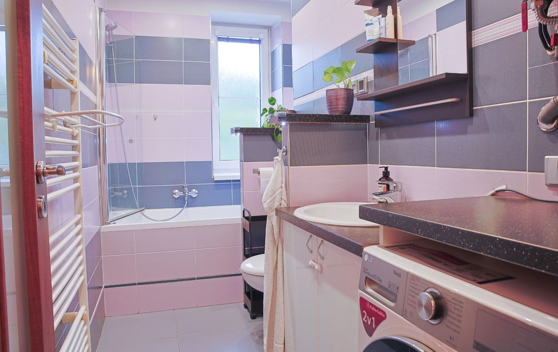 Pronájem bytu 3+kk 60 m², Albánská, Praha, Praha Pronájem bytu 3+kk 60 m², Albánská, Praha, Praha