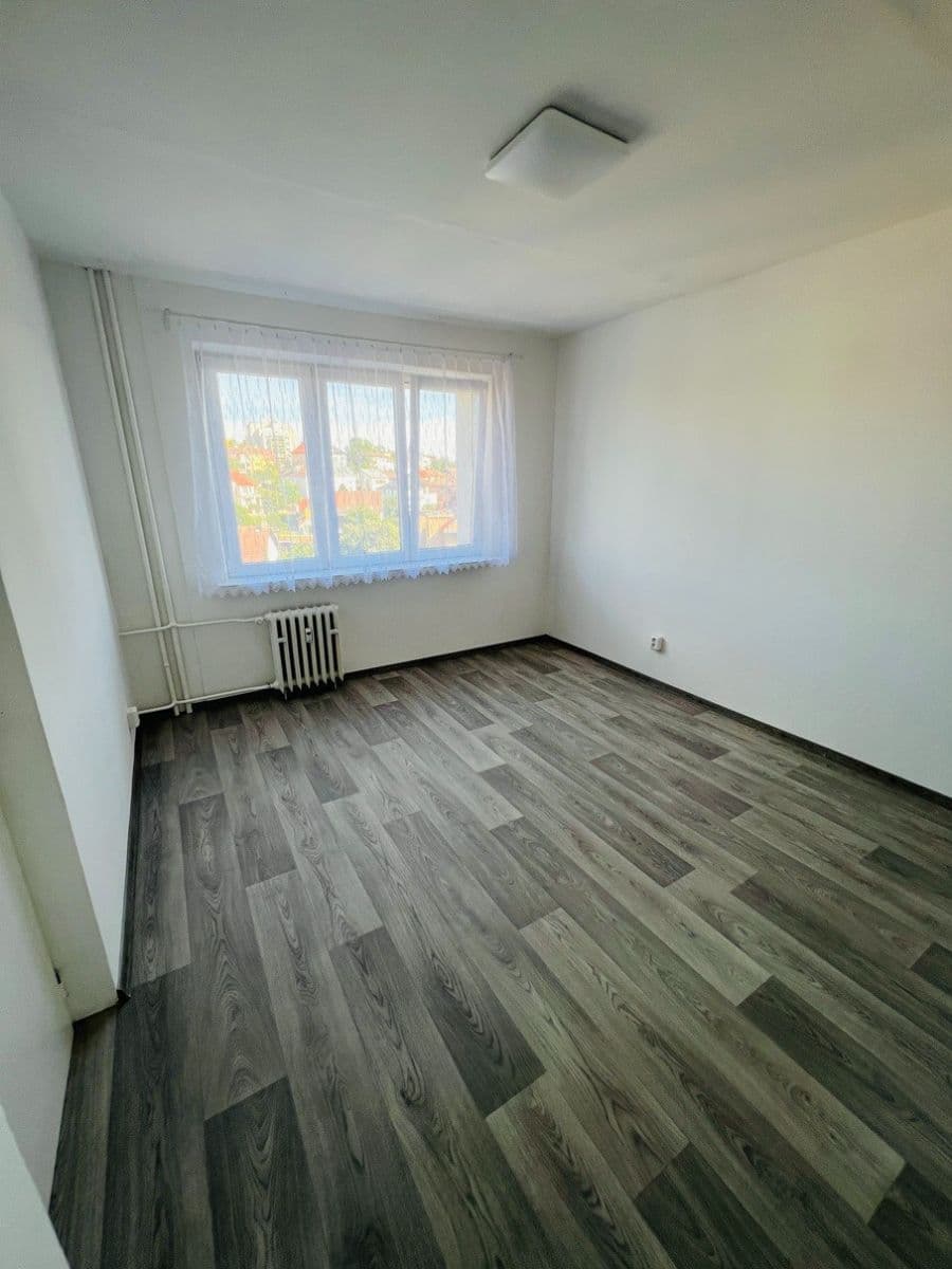 Pronájem bytu 2+1 56 m², Káranská, Praha, Praha Pronájem bytu 2+1 56 m², Káranská, Praha, Praha