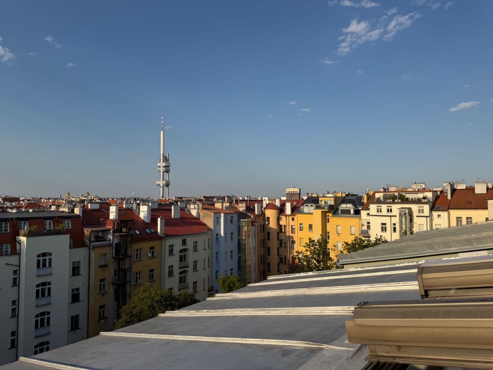 Pronájem bytu 3+kk 157 m², Korunní, Praha, Praha Pronájem bytu 3+kk 157 m², Korunní, Praha, Praha