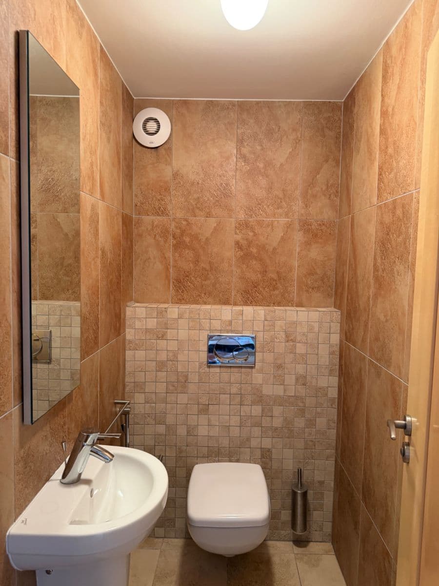 Pronájem bytu 3+kk 157 m², Korunní, Praha, Praha Pronájem bytu 3+kk 157 m², Korunní, Praha, Praha