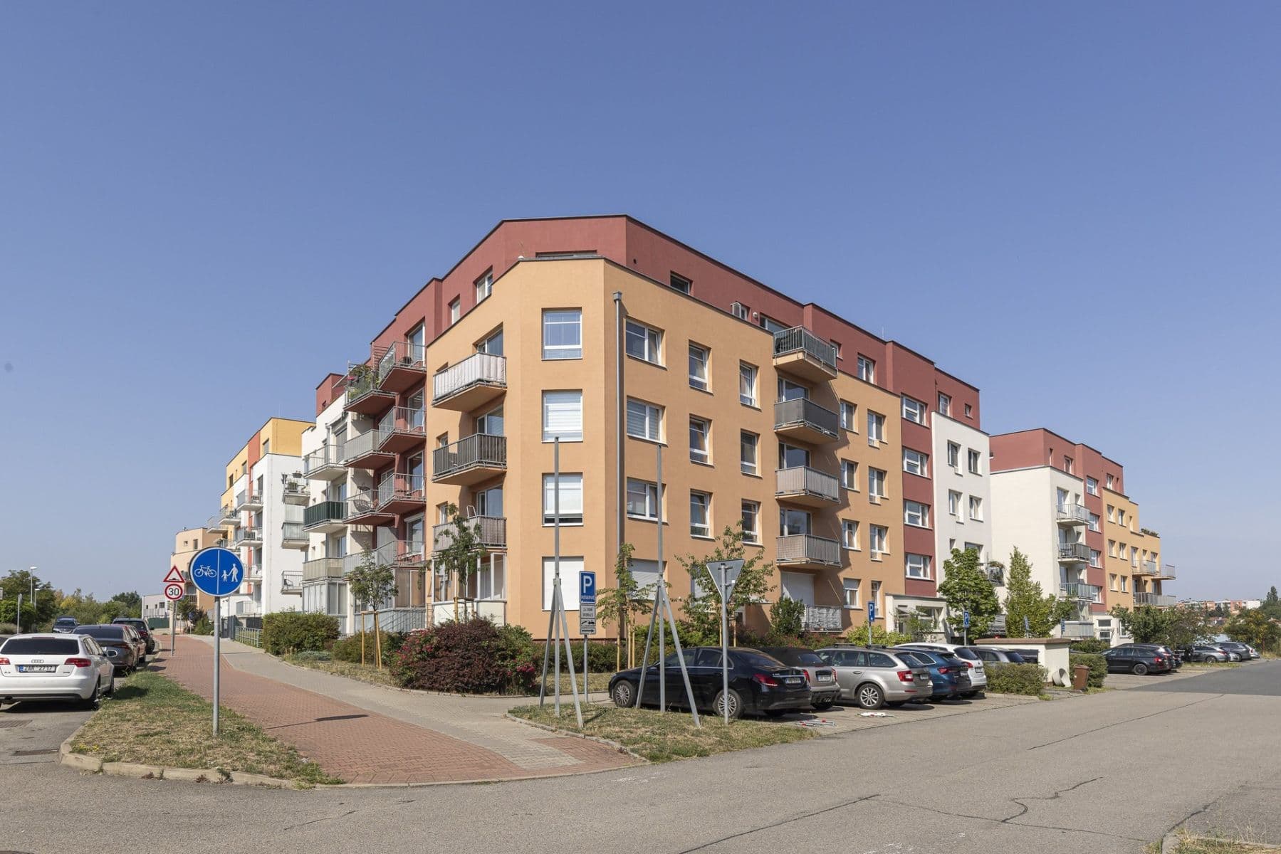 Pronájem bytu 1+kk 51 m², Rudolfa Holeky, Praha, Praha Pronájem bytu 1+kk 51 m², Rudolfa Holeky, Praha, Praha
