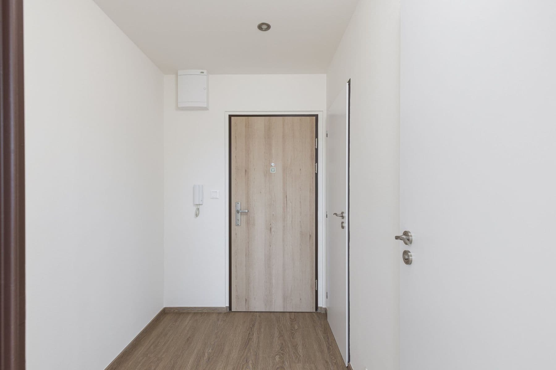 Pronájem bytu 1+kk 36 m², Nušlova, Praha, Praha Pronájem bytu 1+kk 36 m², Nušlova, Praha, Praha
