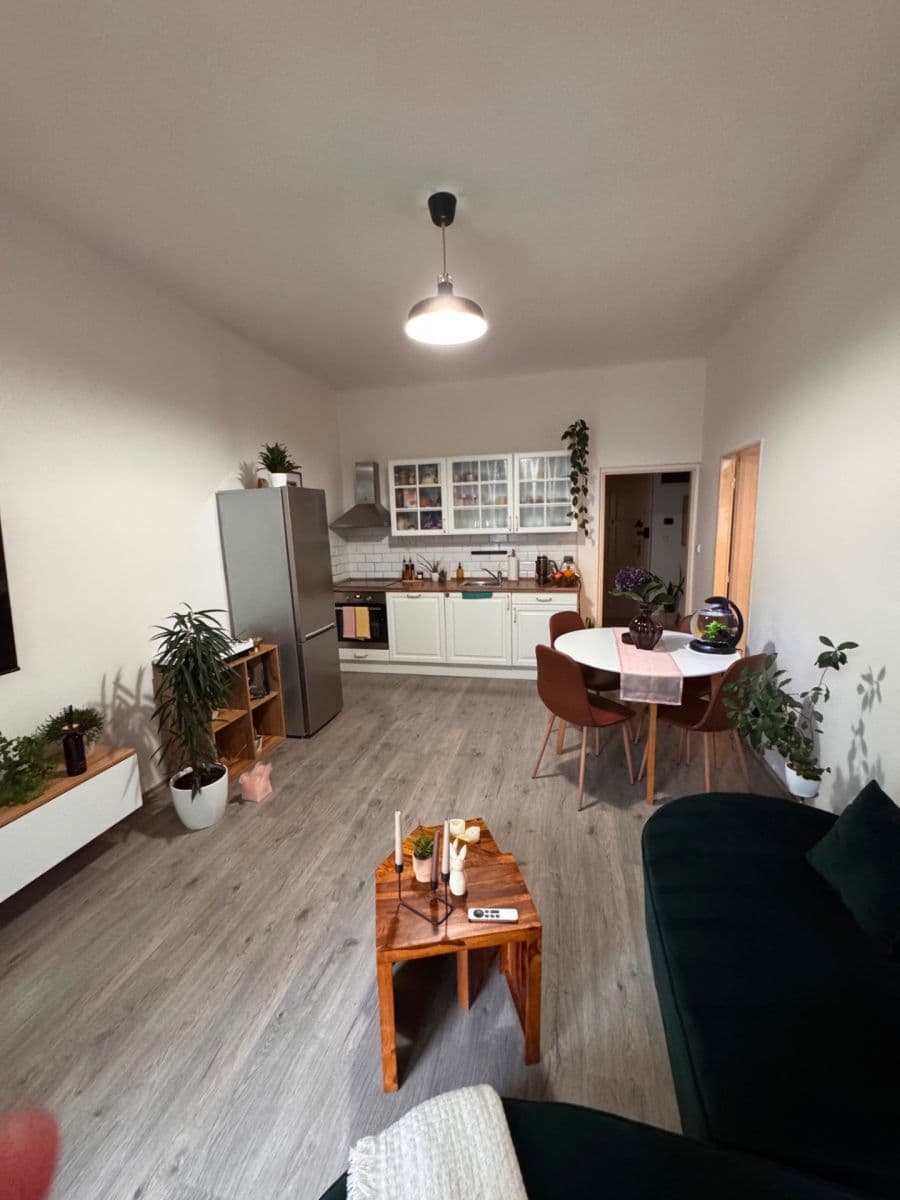 Pronájem bytu 2+kk 56 m², Hartigova, Praha, Praha Pronájem bytu 2+kk 56 m², Hartigova, Praha, Praha