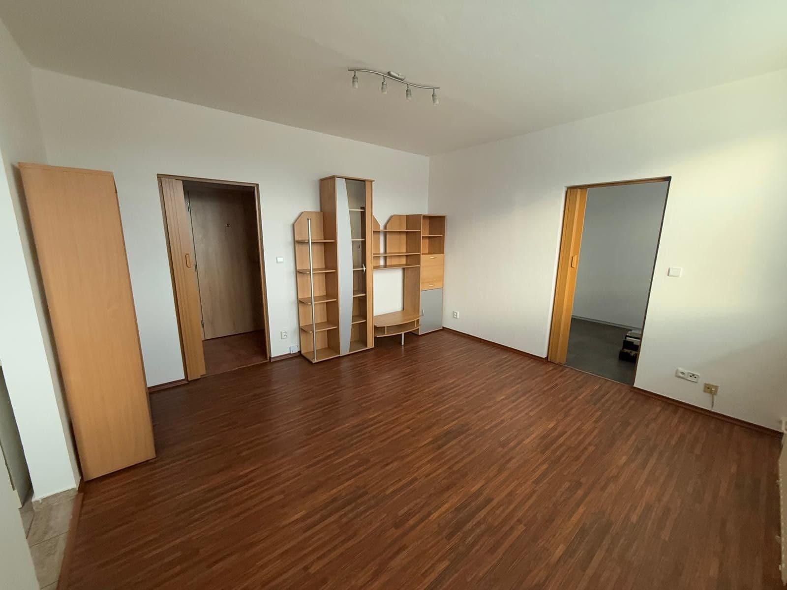 Prodej bytu 2+1 45 m², Zikova, Olomouc, Olomoucký kraj Prodej bytu 2+1 45 m², Zikova, Olomouc, Olomoucký kraj
