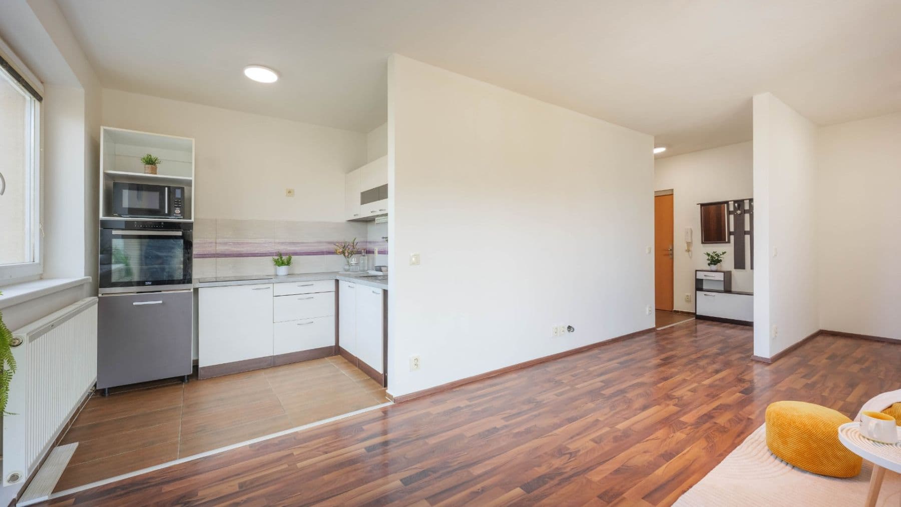 Pronájem bytu 1+kk 39 m², K Lesu, Modřice, Jihomoravský kraj Pronájem bytu 1+kk 39 m², K Lesu, Modřice, Jihomoravský kraj