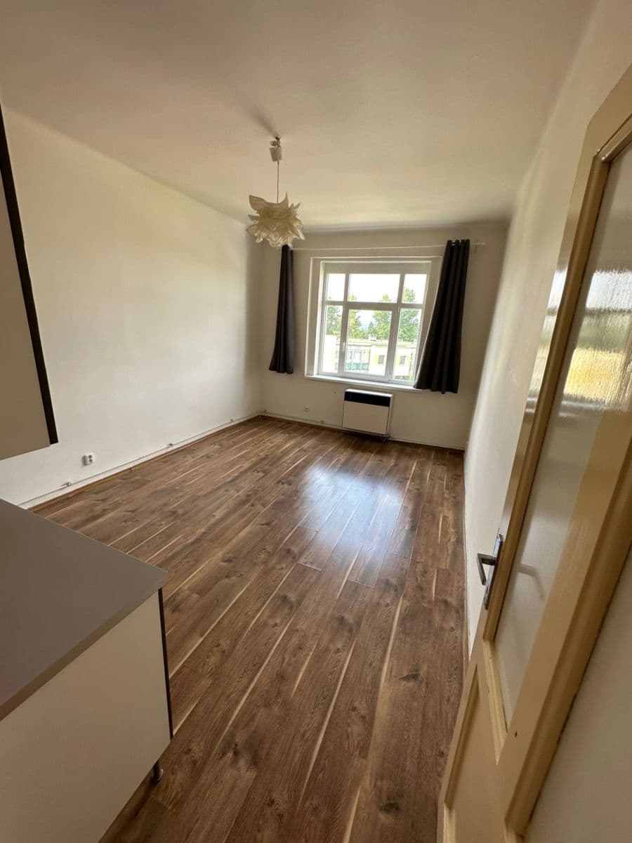 Pronájem bytu 2+kk 56 m², Hartigova, Praha, Praha Pronájem bytu 2+kk 56 m², Hartigova, Praha, Praha
